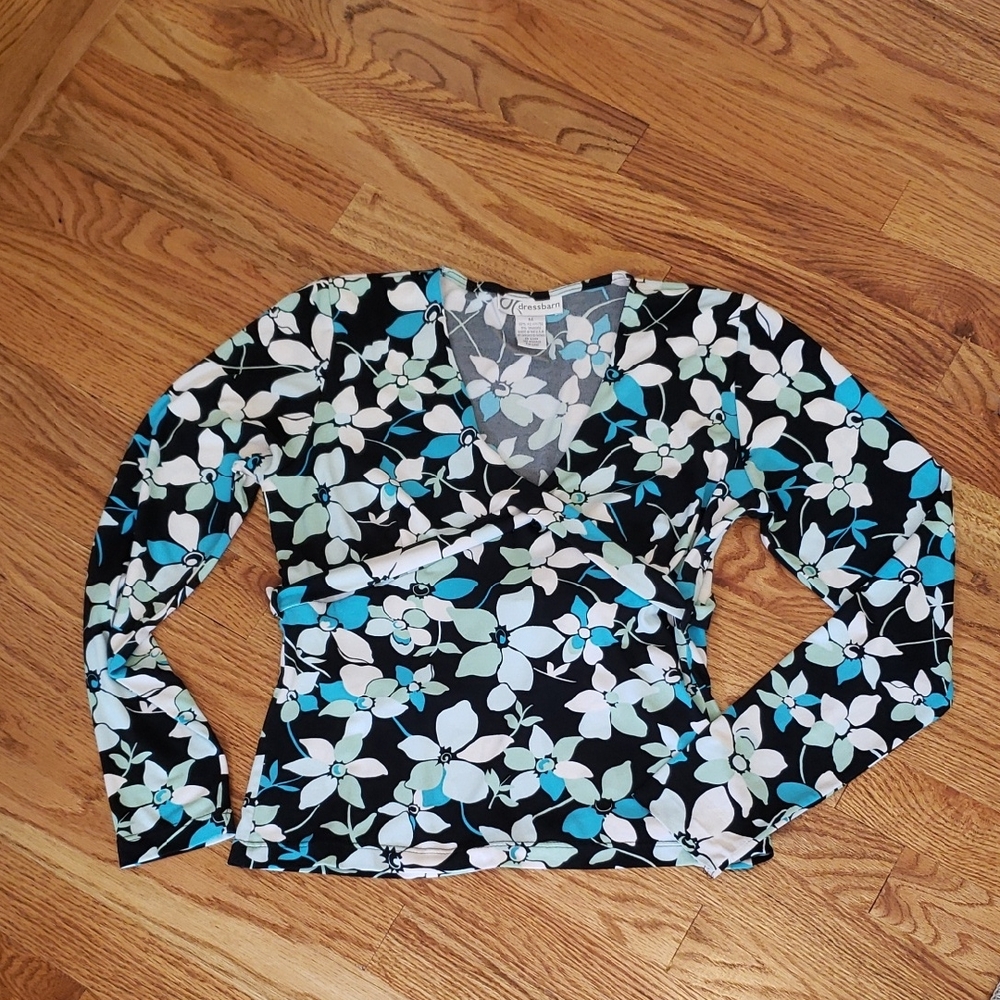 Dressbarn Black, Blue and White Fitted Wrap Blouse Size: M